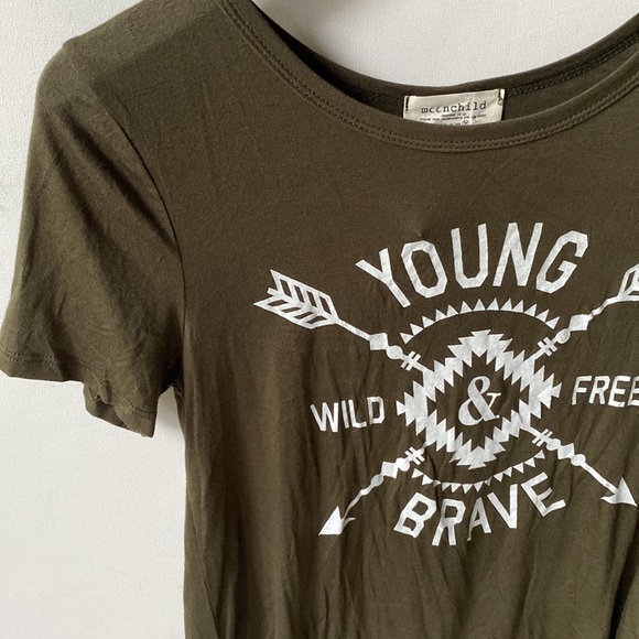 mccnchild boho “Young & Brave” graphic printed short sleeve tee, Size M, NWT - Picture 2 of 7